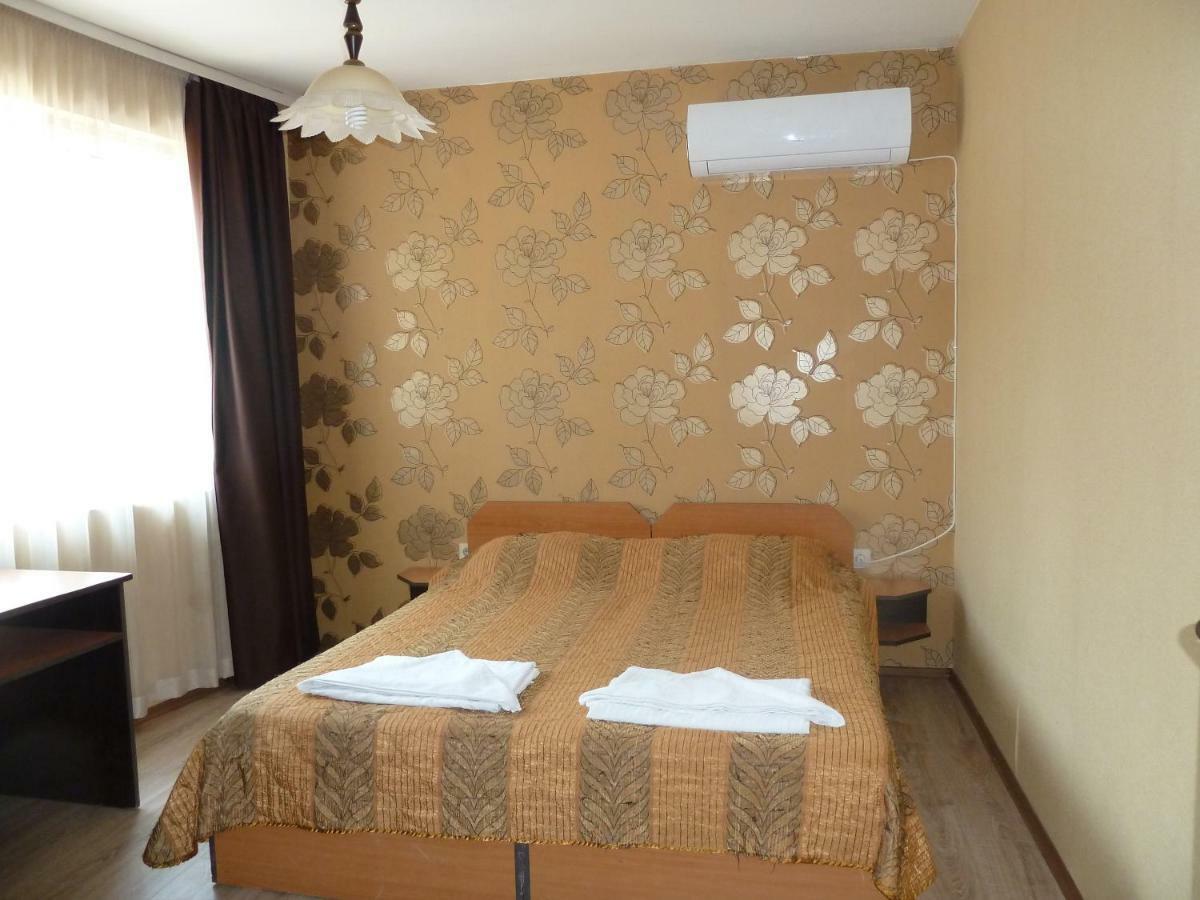 Tarnovski Dom Guest Rooms Veliko Tarnovo Exterior photo